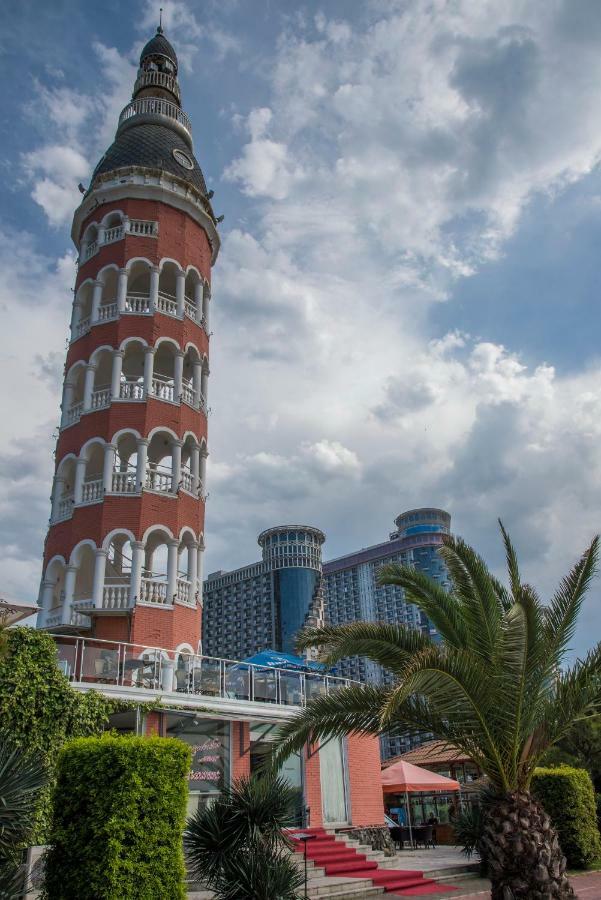 Orbi Sea Towers Apartments Batumi Exterior foto